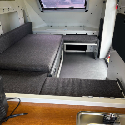 Muflon overland Interior